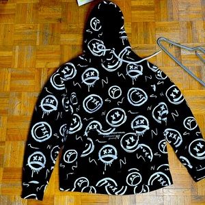 Hypnotic skater Smiles